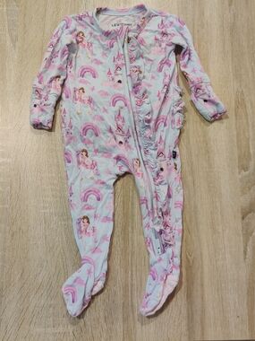 Pink Unicorn & Rainbow Footed One-Piece Size Newborn
